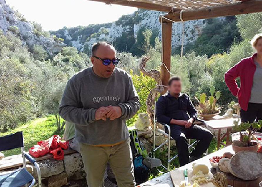 Aperitrek - Trekking con apertivo a Cava D'Ispica